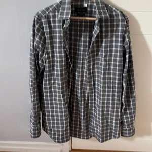 Massimo dutti skjorta - Skjorta storlek m