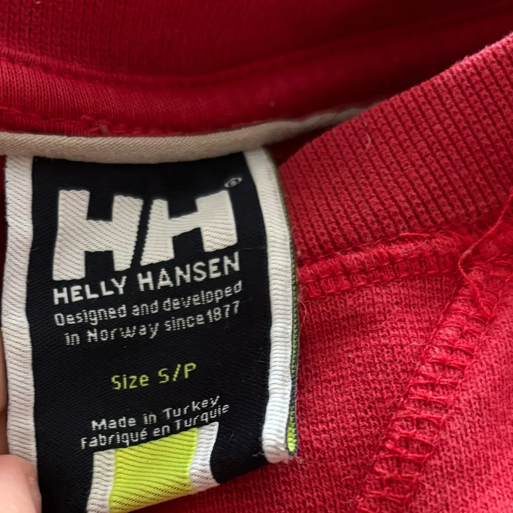 Helly Hansen sweatshirt herr storlek S . Tröjor & Koftor.
