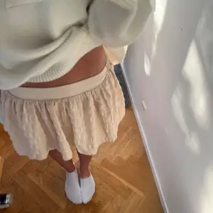 Söt populär kjol från zara 