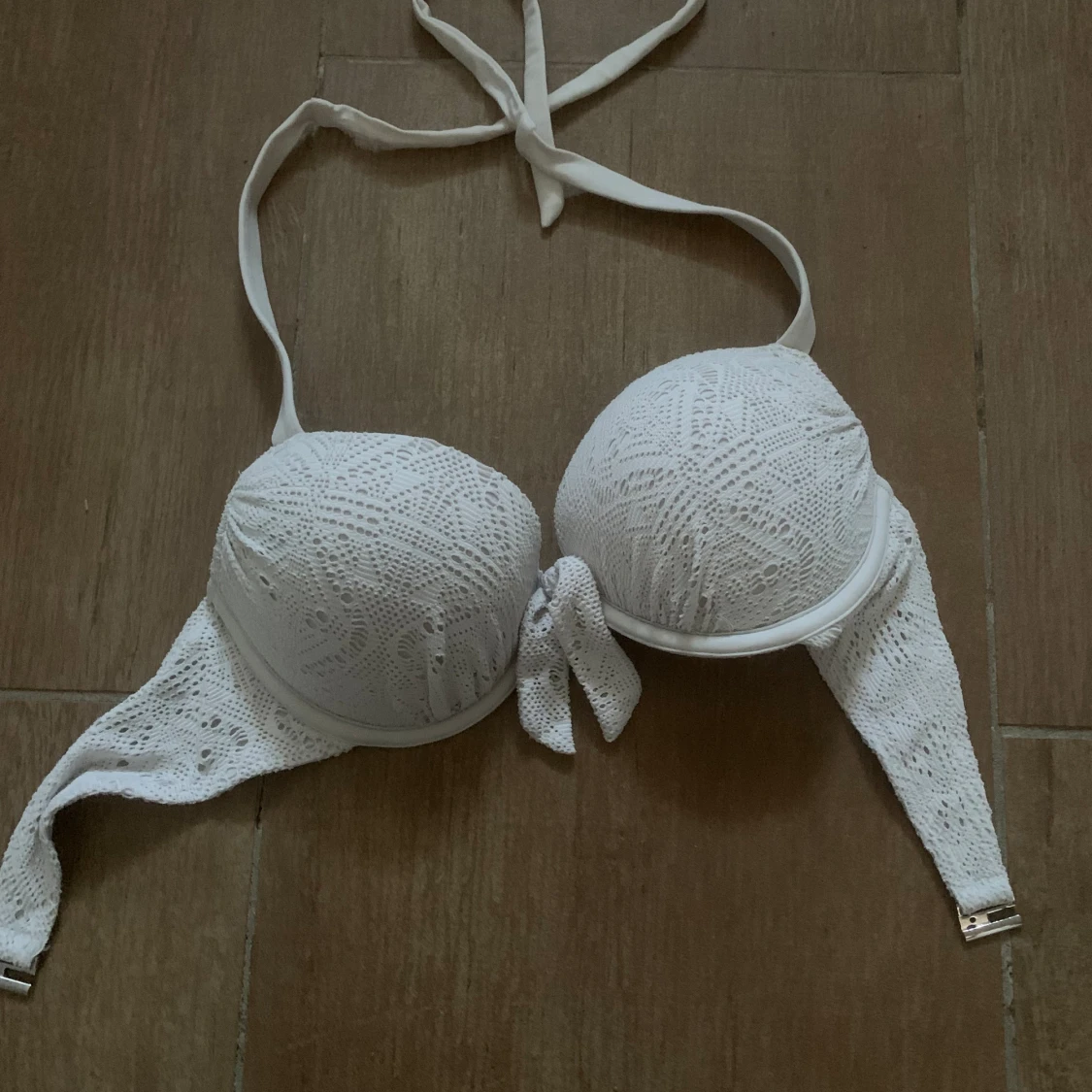 Vit bikini överdel med push up