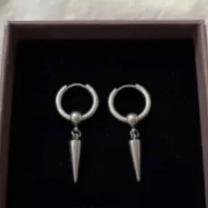 Örhängen - Fina örhängen 