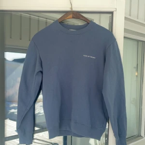 Tiger of Sweden tröja - 🔵 säljer nu en tiger of Sweden tröja i toppskick, inga defekter eller så, storlek M, hör av er vid minsta fundering 🤝