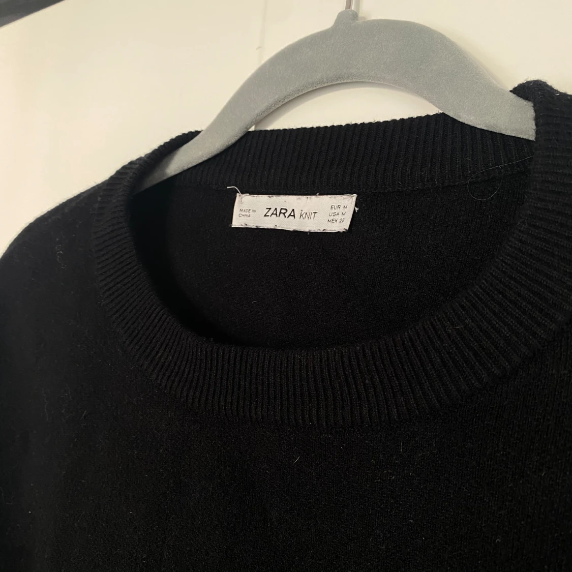 Kort stickad topp - 91