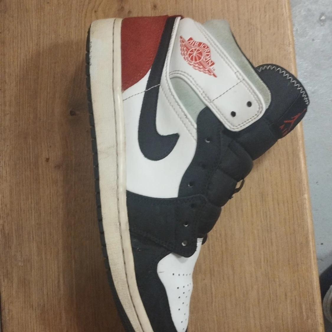 Jordan 1 
