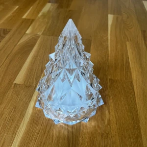 Lampa - Ingår ej batterier