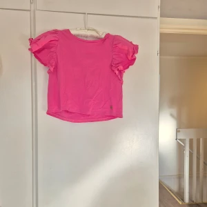 Volang topp  - Supersöt volangtopp!