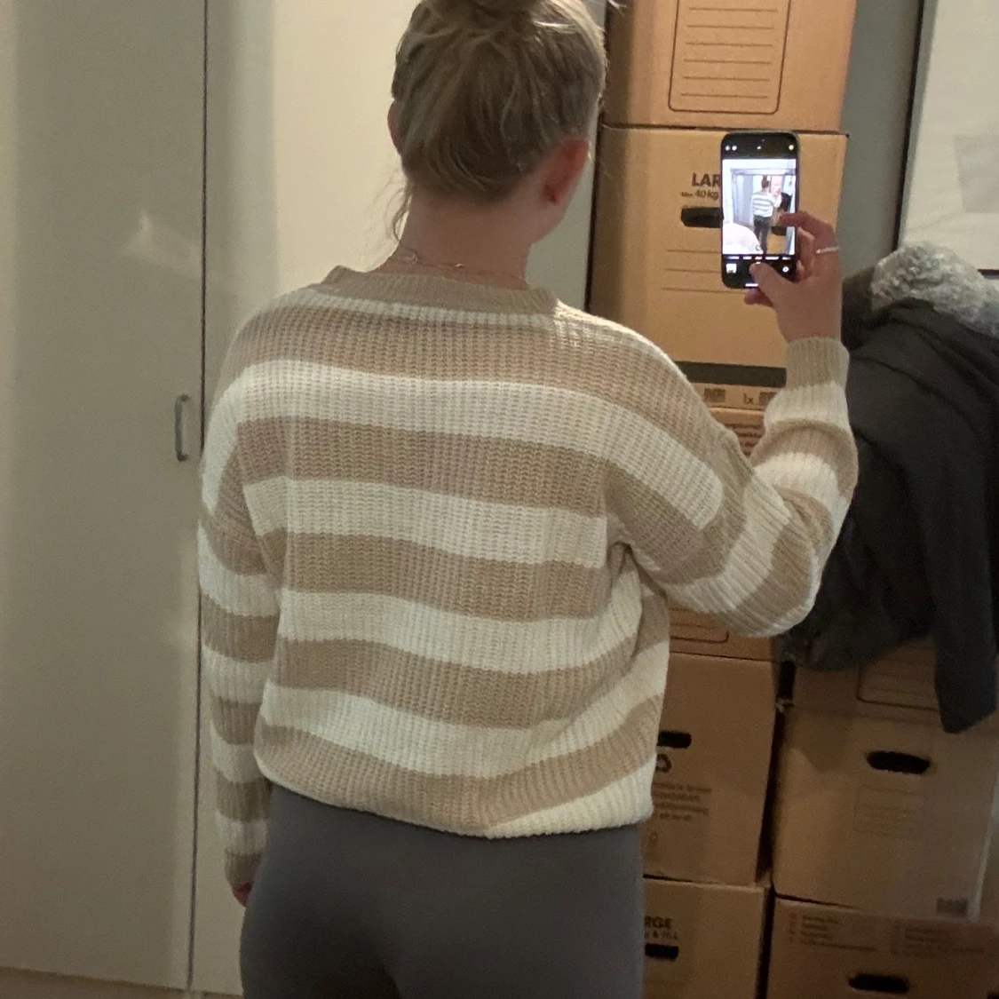 Stickad tröja  - 90