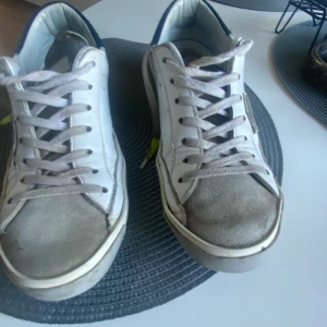 Phillip modell  - Har använt dom i 6 månader och nu använder jag inte dom längre för dom passar inte för tillfället 