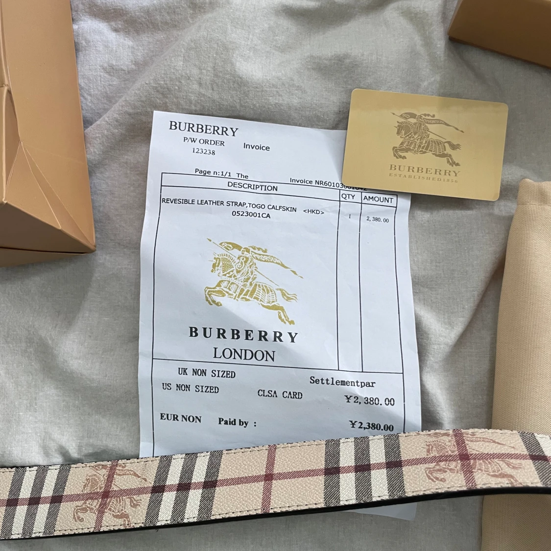 Burburry bälte - 92