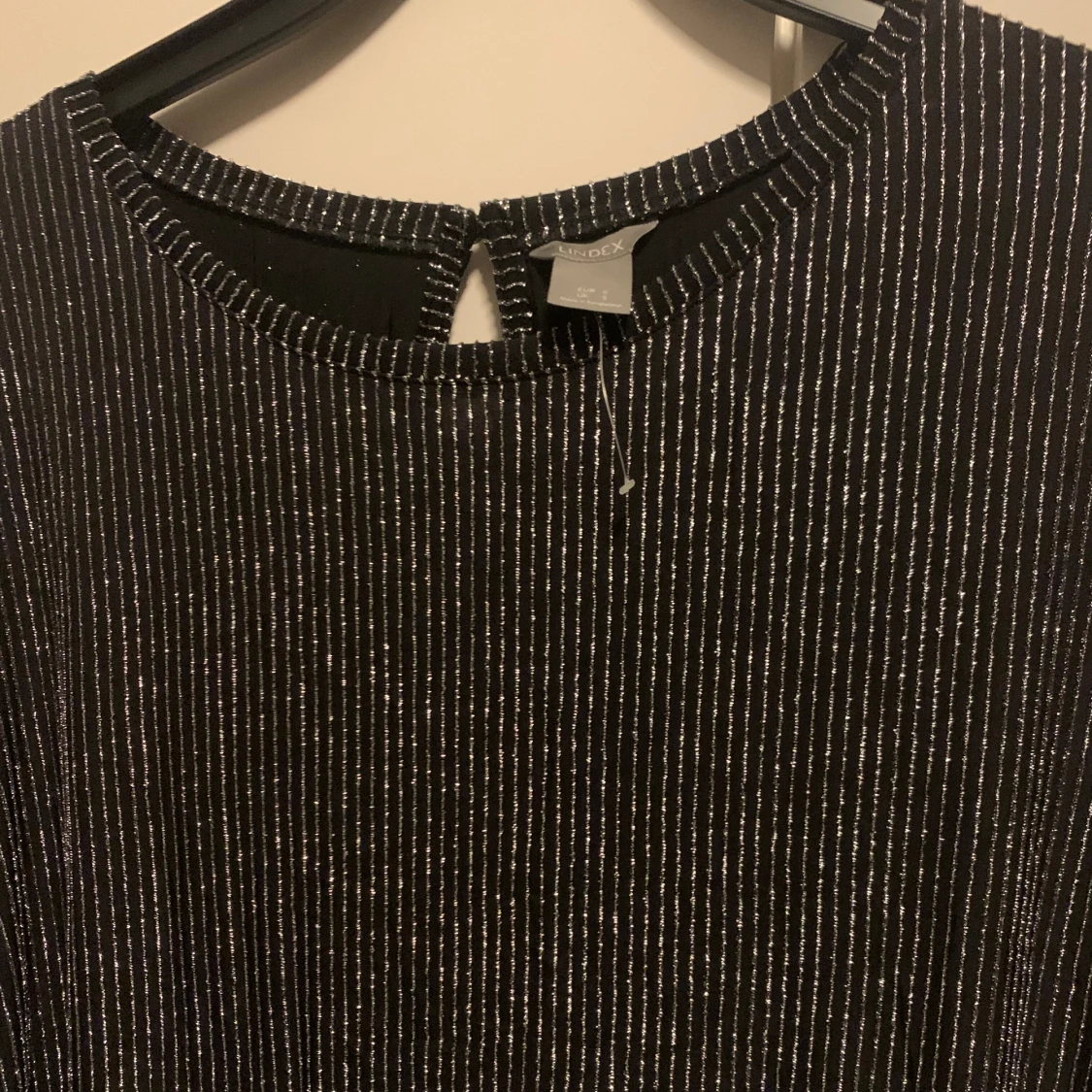 Svart/silvrig klänning  - 90