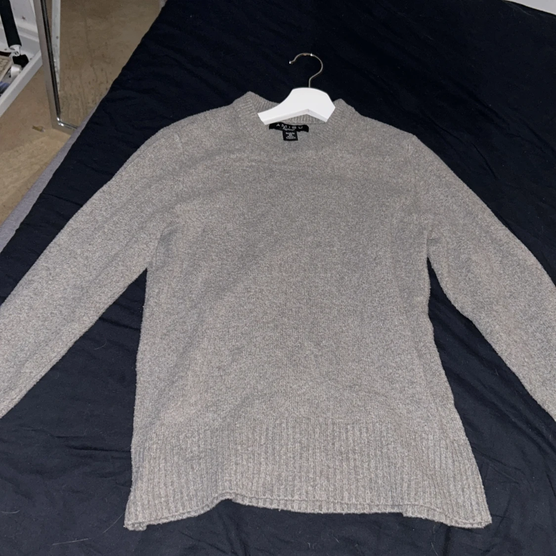 Grå stickad tröja - 90