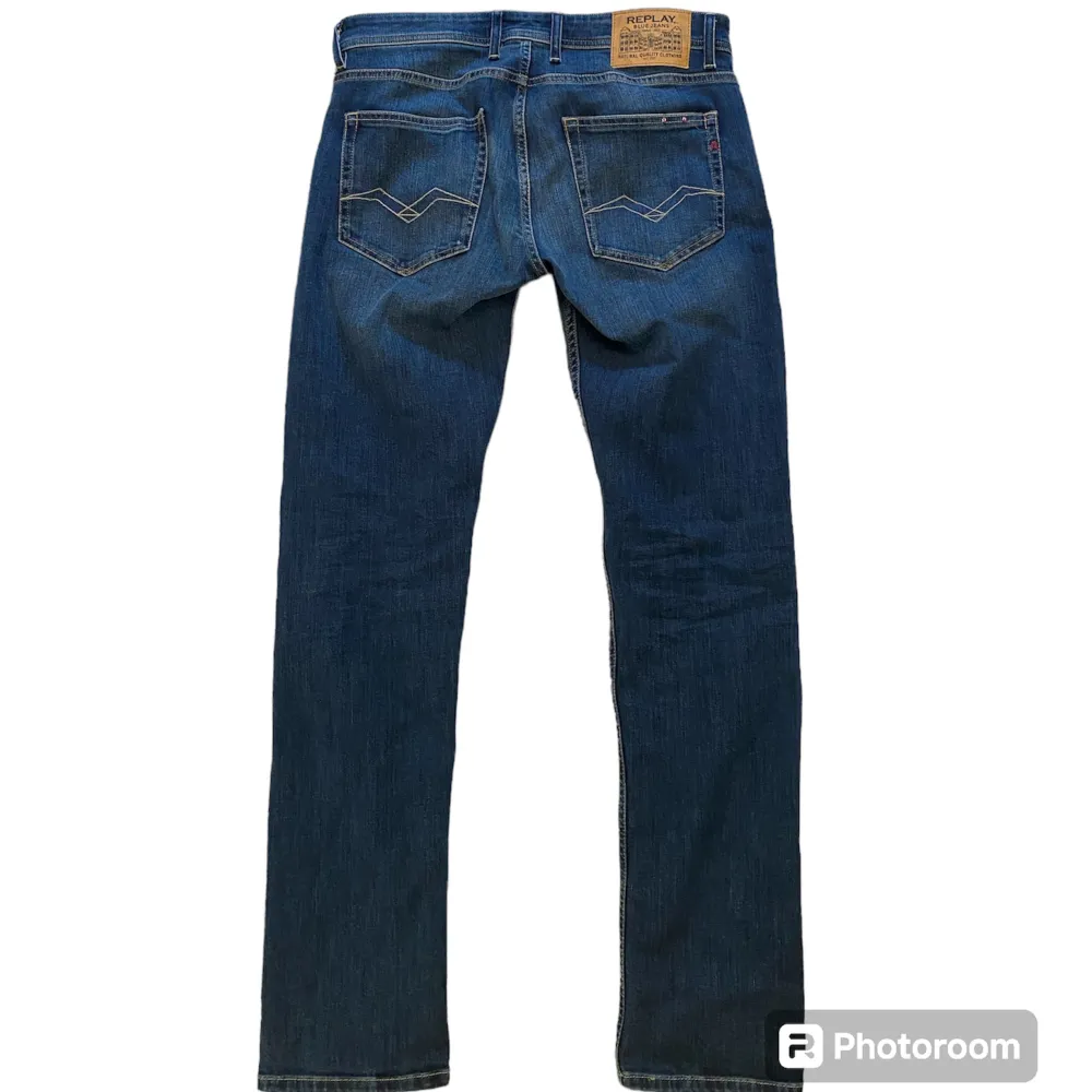 Replay Jeans Grover Straight Fit  Nypris 1400kr Mitt pris 999kr Nyskick 10/10  Storlek 31/32. Jeans & Byxor.