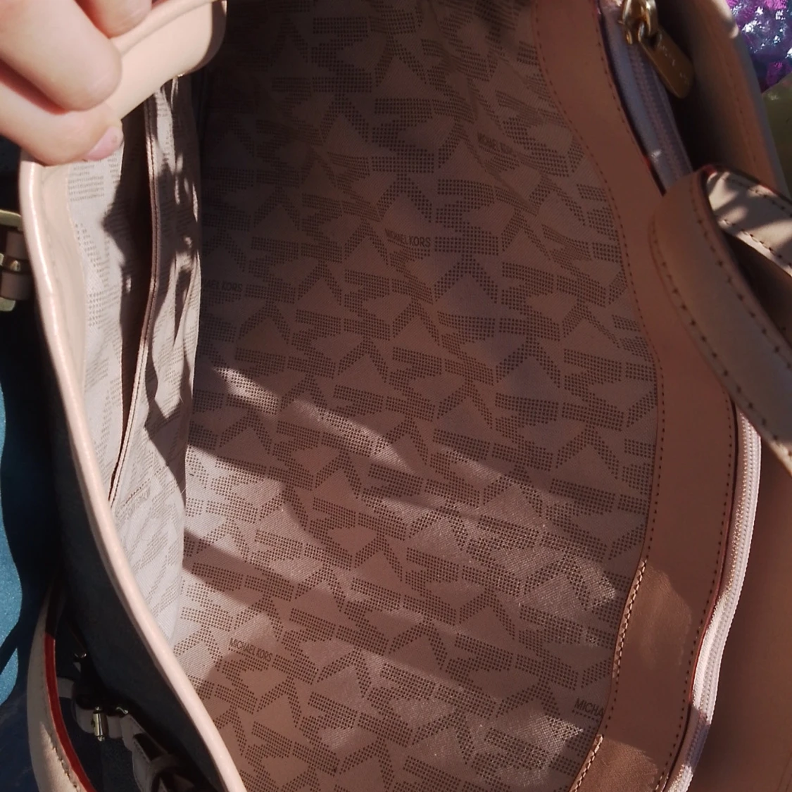 Michael Kors väska  - 92