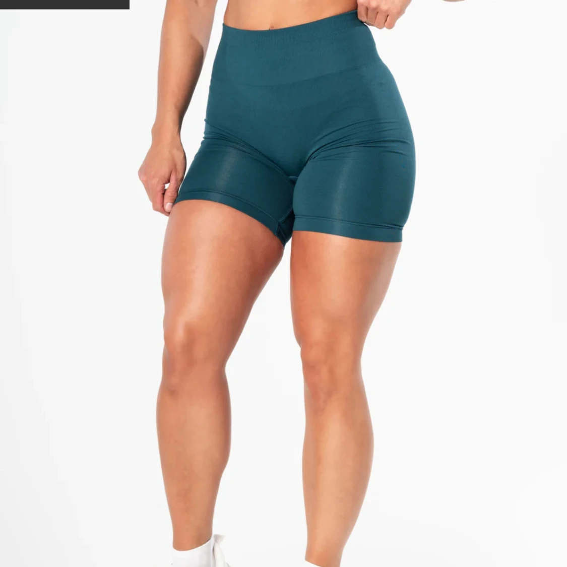 Prime scrunch shorts 