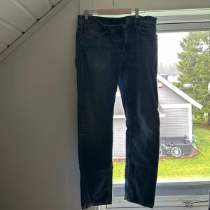 Blå gant Jeans - Bra skick men använda  30/32