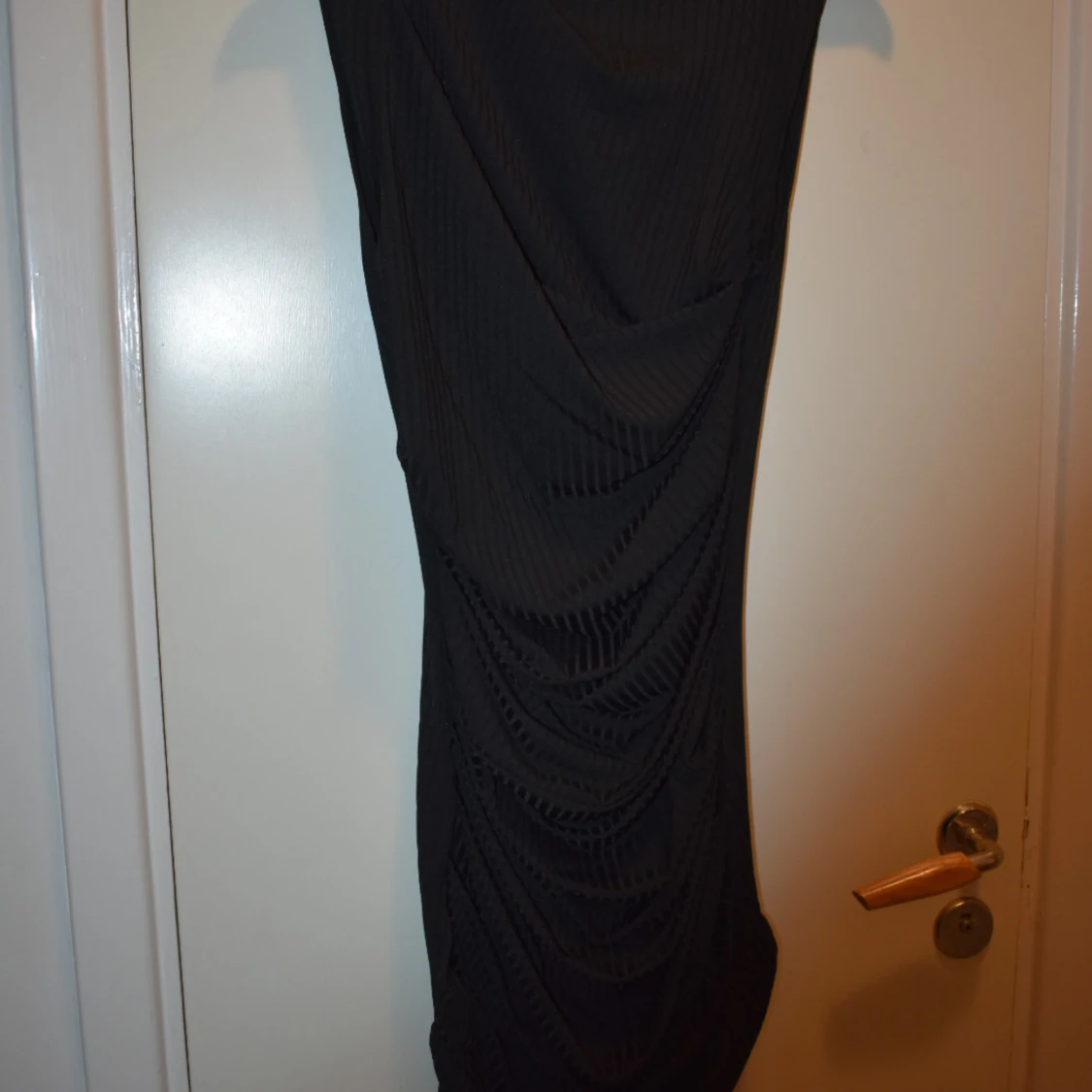 Svart klänning  - 91