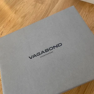 Helt nya skor aldrig använda  - Jätte bra skitt aldrig använt 