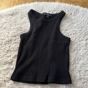 Linne - Fint sommar linne. Minns inte vart jag har köpt det men det är i bra skick. Nästan aldrig använt🩷