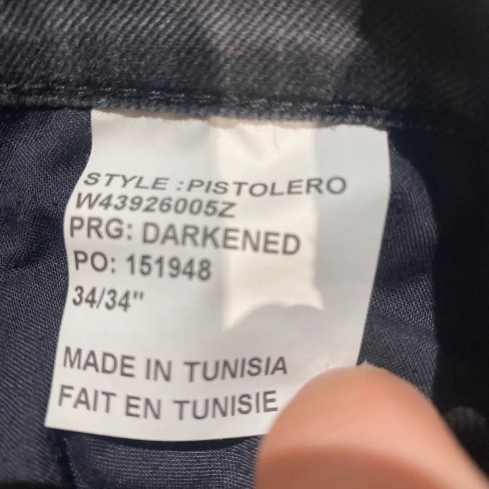 Tiger of Sweden jeans i storlek 34/34 i nyskick. Svarta. Jeans & Byxor.