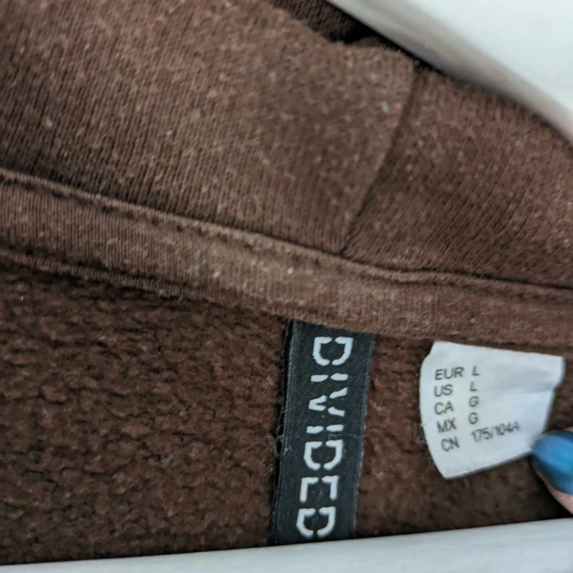 Brown zip-up hoodie - 92