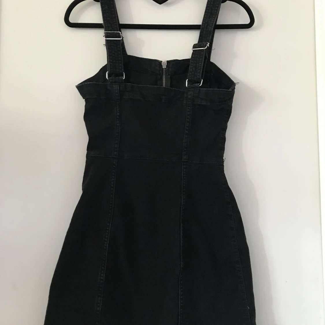 Svart klänning  - 93