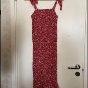 Klänning  - Fint sick 