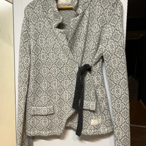 ODD MOLLY - Nyskick.