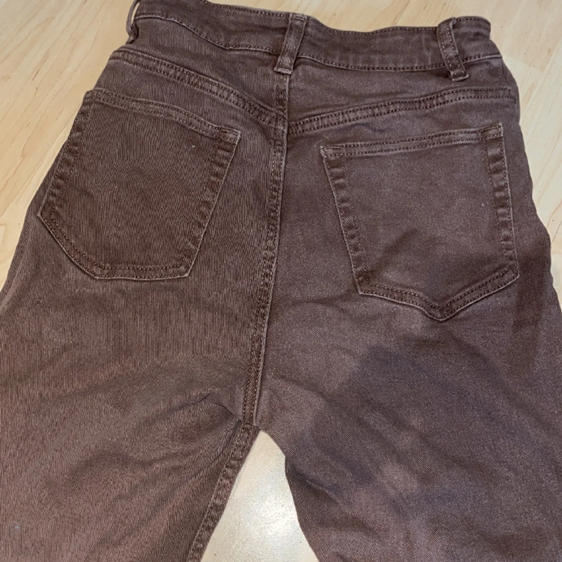 Bruna jeans högmidja  - 38