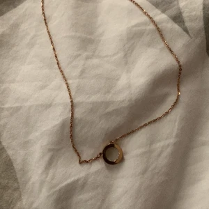 Edblad halsband  - .