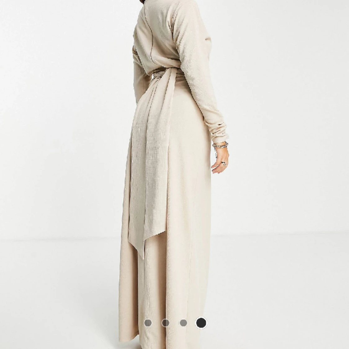 Maxiklänning i linnematerial - 91