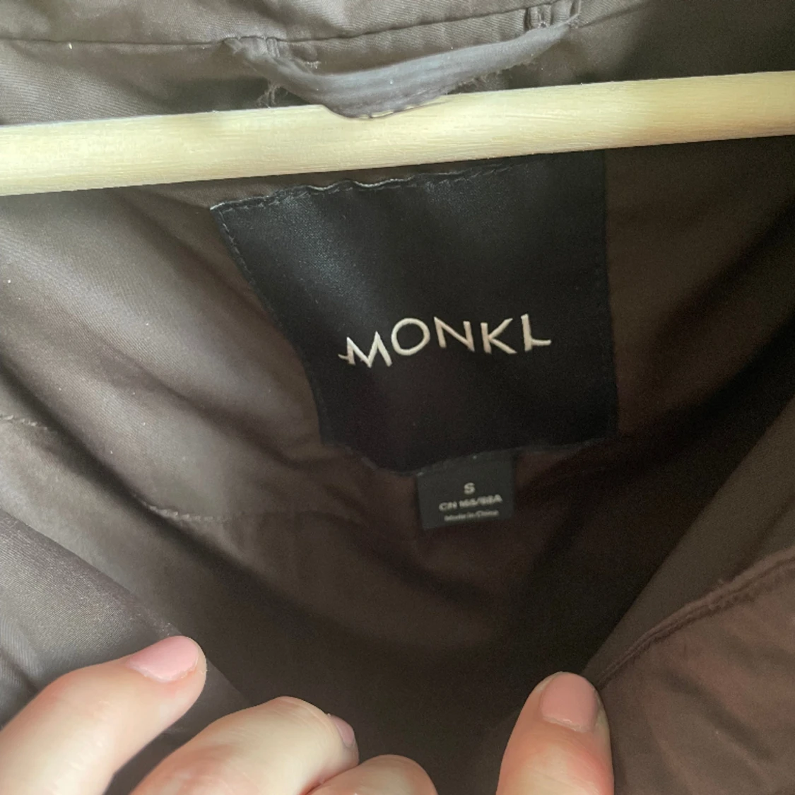 Brun Vinterjacka Monki - 90