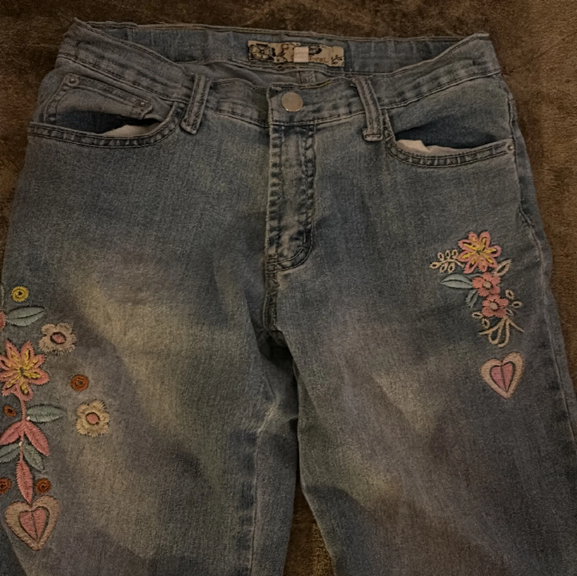 Blommiga jeins preppy typ?  - 90