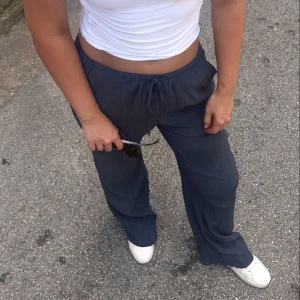 Linnebyxor  - Superfina linnebyxor ifrån HM💋inga defekter(lånad bild)