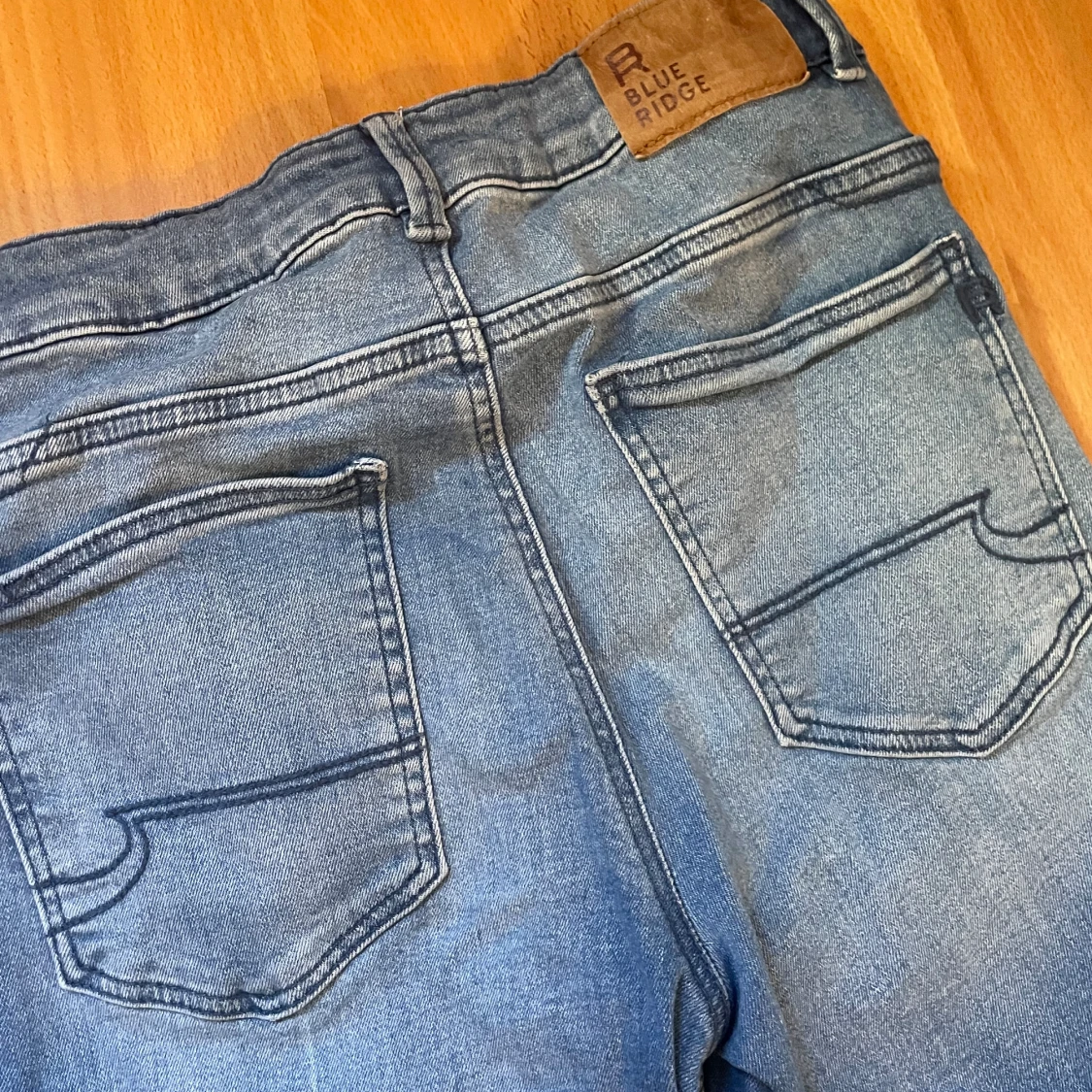 Blåa flare jeans - 91