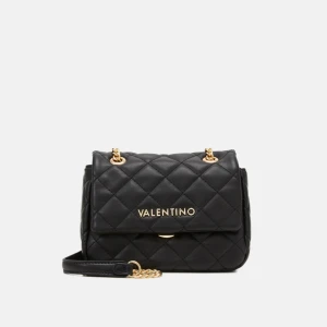 Valentinoväska  - Säljer denna superfina valentinoväskan. Bara använt nån enstaka gång och den är i mycket bra skick💕dustbag tillkommer 