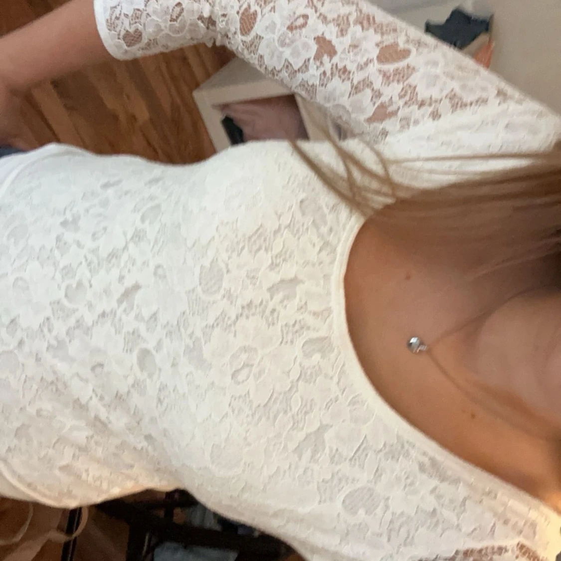 Spets vit tröja  - 91