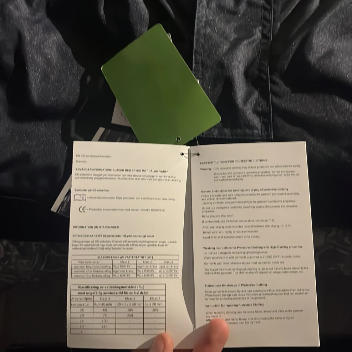 Jobb/vinter dräkt  - 92