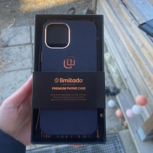 Skal iPhone 12 Pro Max - Mobilskal till iPhone 12 Pro Max.