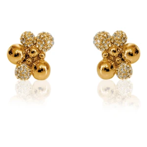 Ioaku - BERRY SPARKLE STUD EARRINGS - Säljer dessa jätte fina örhängen som köptes för 3 veckor sedan som jag råkat få dubbelt par av. Bra skick å lådan finns kvar. Ordinatie pris: 599:-