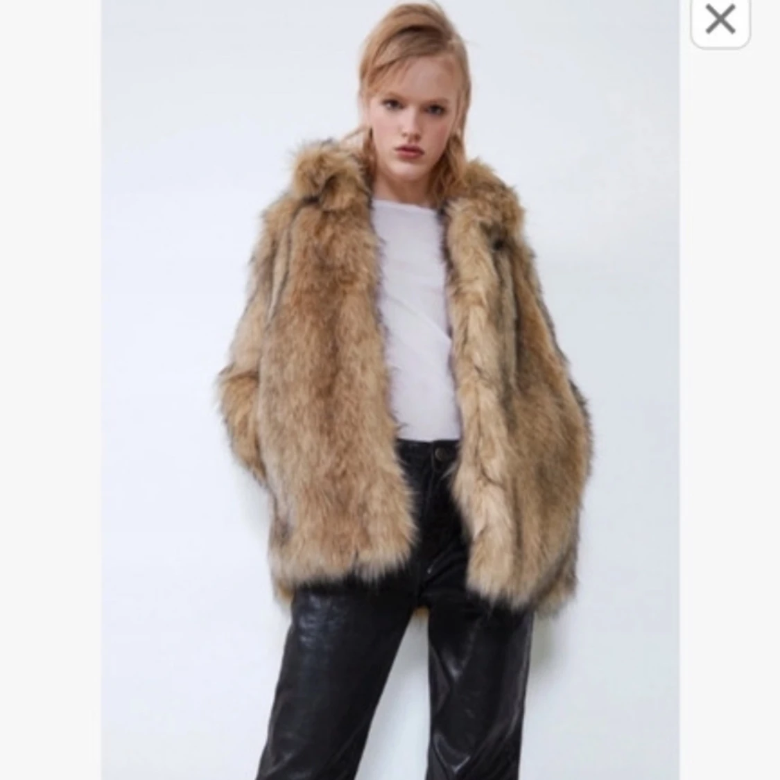 Zara pälsjacka  - 90
