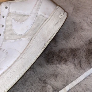 Air force 1 - Säljer nu mina feta aiforce 1s som är lite använda men har inga problem, de är självklart äkta, priset är ej hugget i sten 
