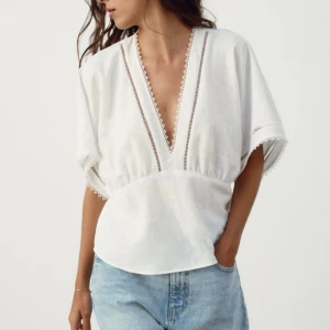 Zara blus - Jättefin zara blus som är helt oanvänd💕💕