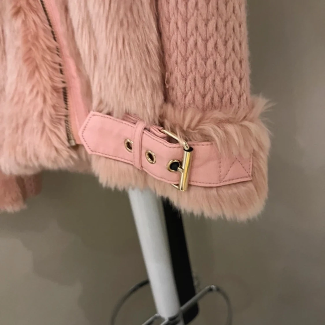 GUESS rosa vinterjacka  - 92