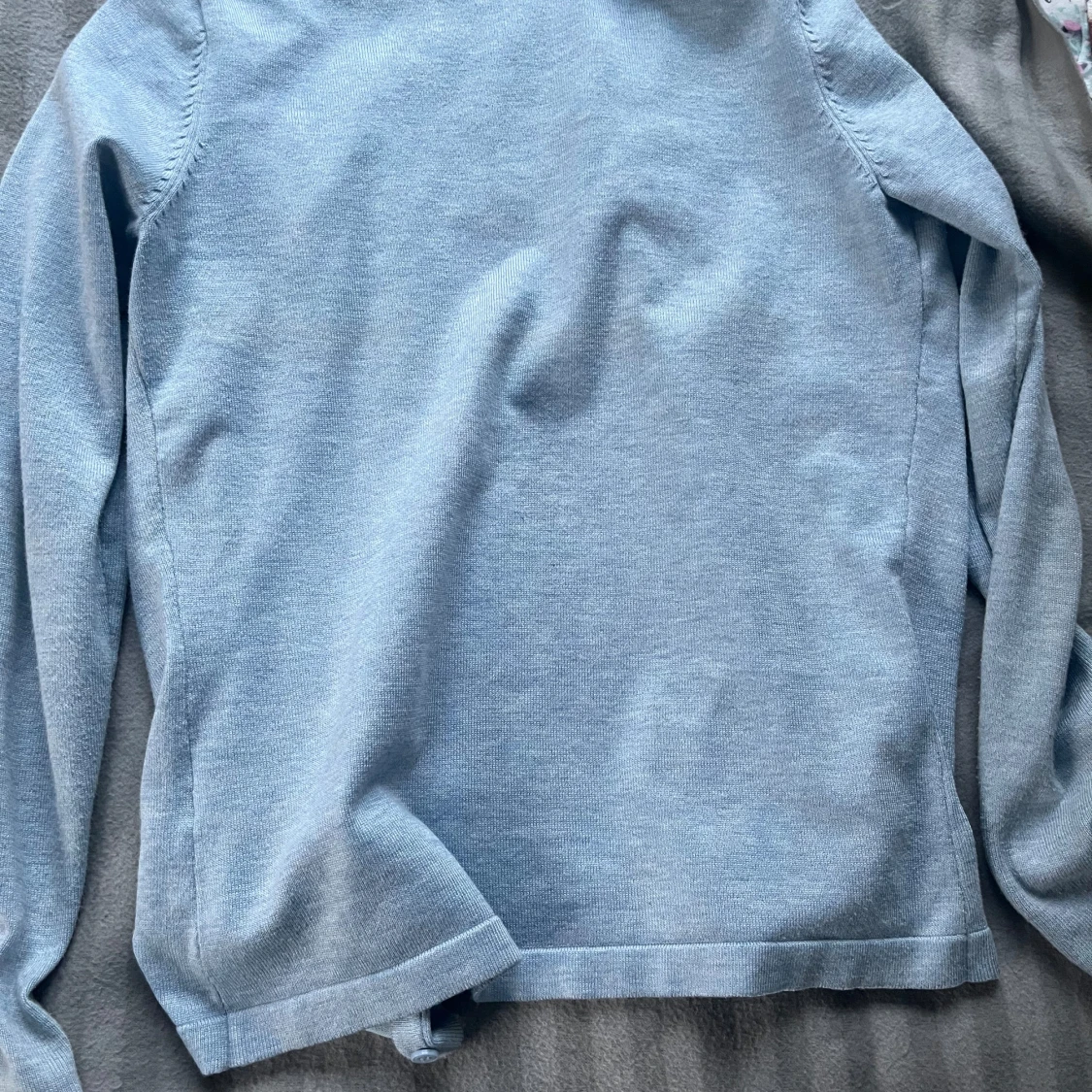 Ljusblå kofta - 93