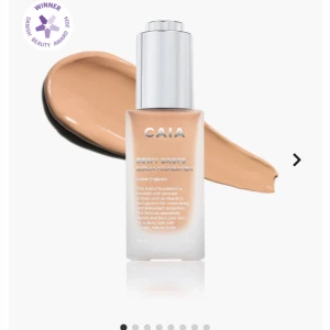 Caia dewy drops - Säljer Caias dewy drops då färgen är lite mörk för mig. Jag har endast provat någon droppe på handen så den är i princip som ny. Priset går att diskutera, köpt för 345kr