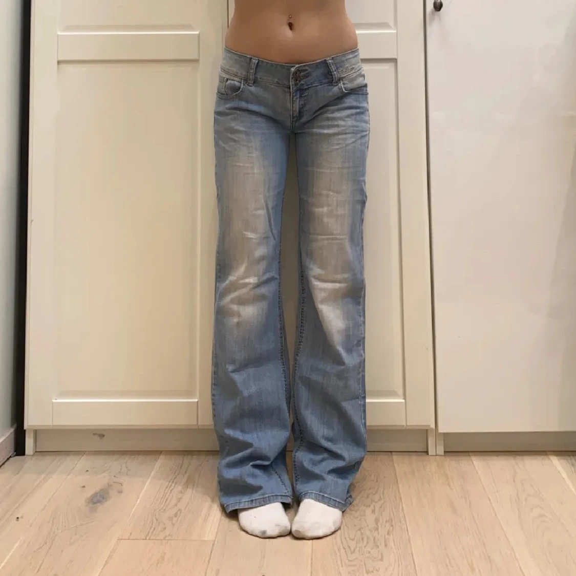 Low rise jeans  - 90