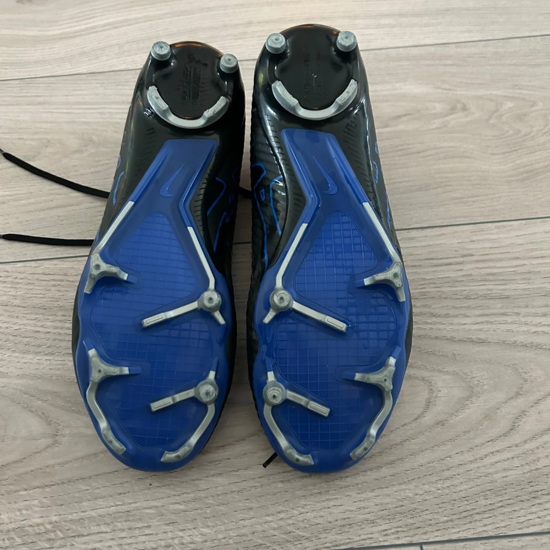 Nike Fotbollsskor - 90