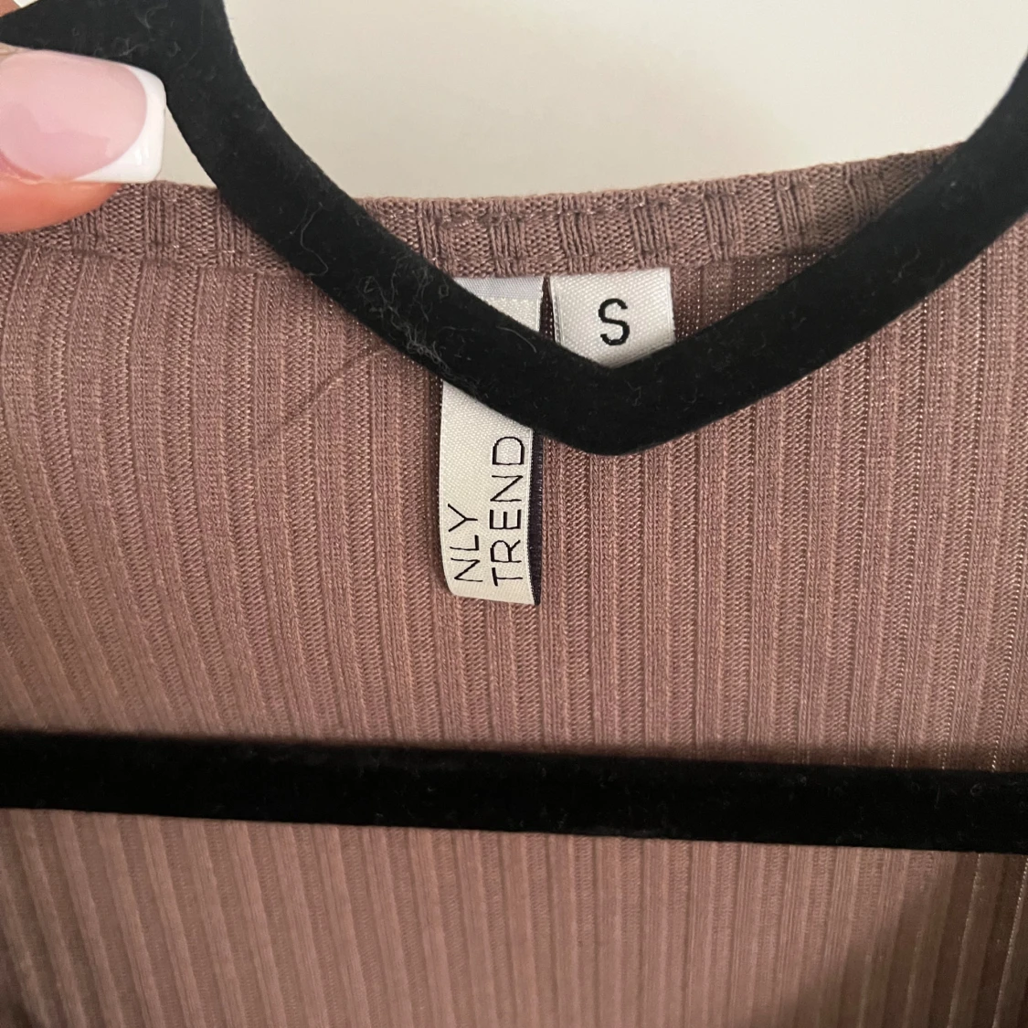 Långärmad topp fårn Nelly - 90