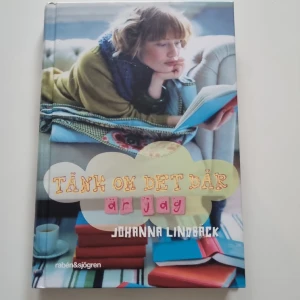 Yngre tonårsbok - Bok för den yngre tonåren. Fint skick. Möts upp i Stockholm vid köp.