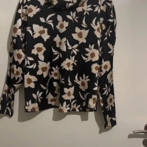 Blusar  - Använt inte 